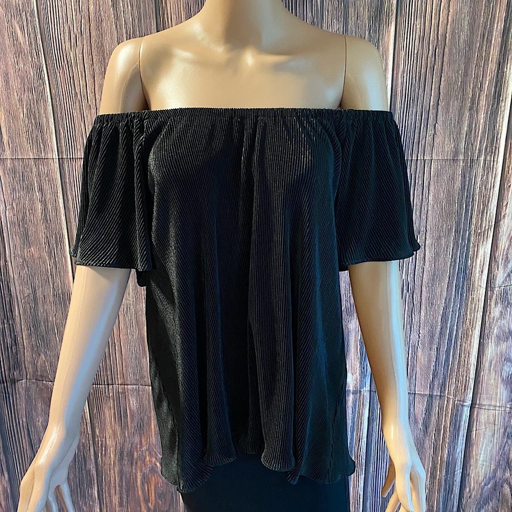 Roz & Ali size small black flowy stretchy strapless boho top